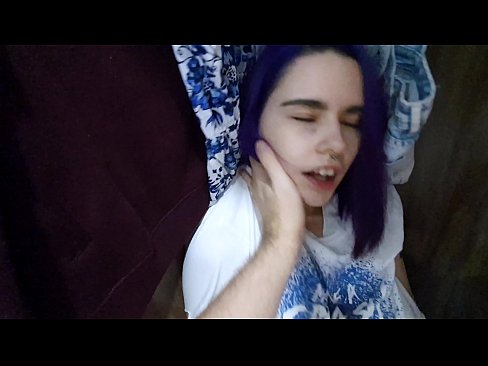 ❤️ Atradu savu māsu skapī un palīdzēju viņai beigt. ❤️ Sekss video pie mums lv.com-pornzog.ru